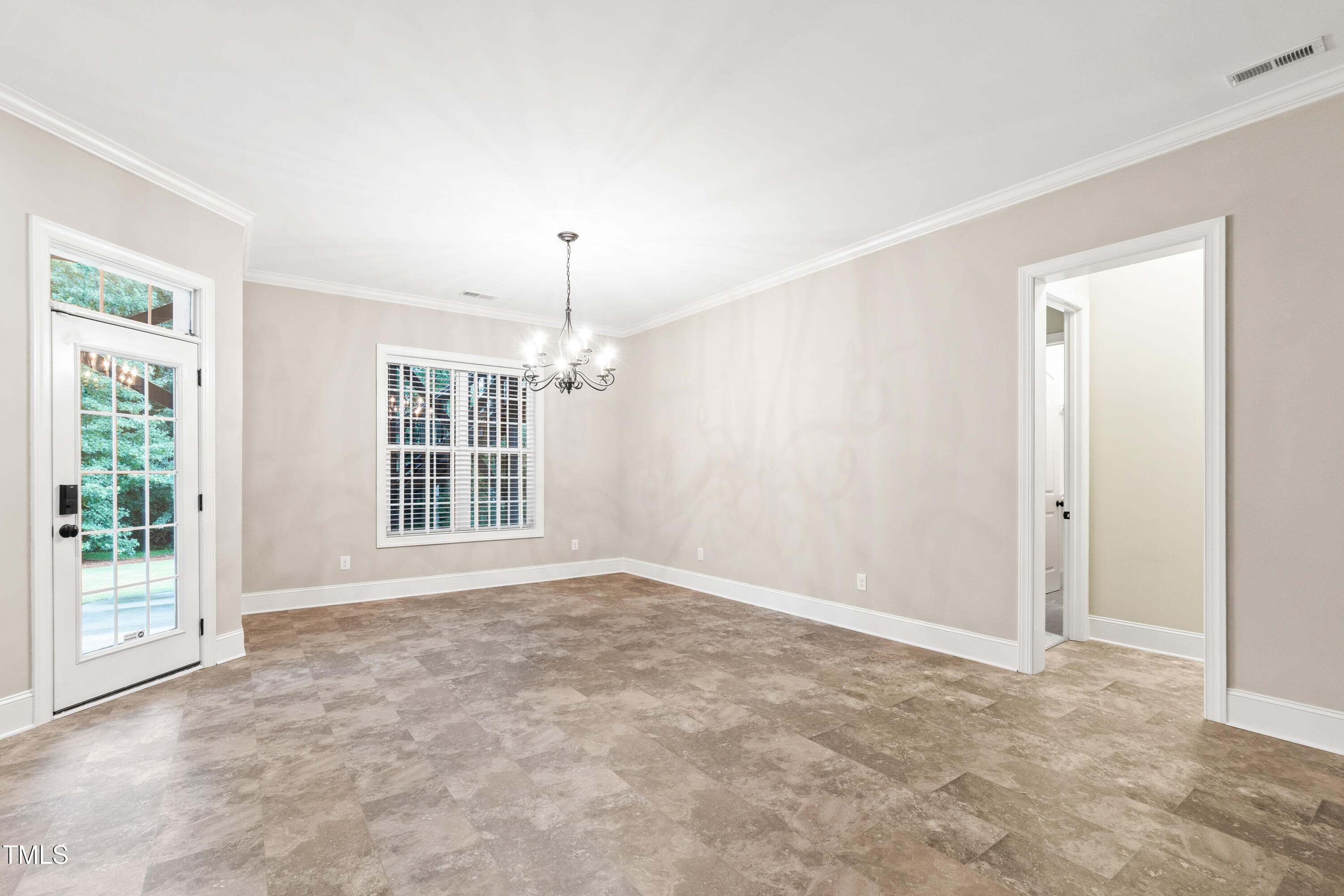 Property Photo: 209 Sunset Bluffs Drive NC 27526