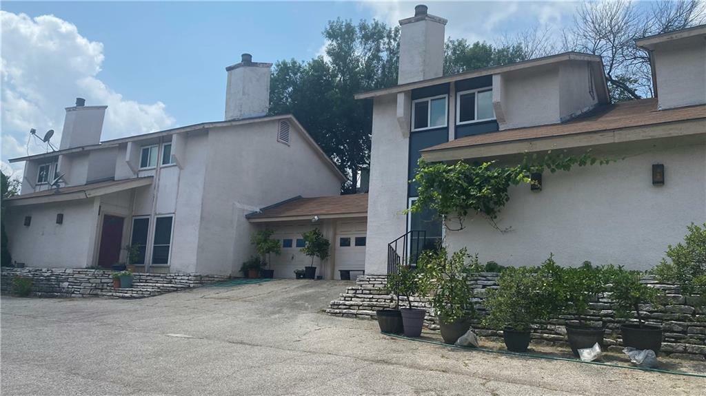 Property Photo: 6900 Hart Lane D TX 78731