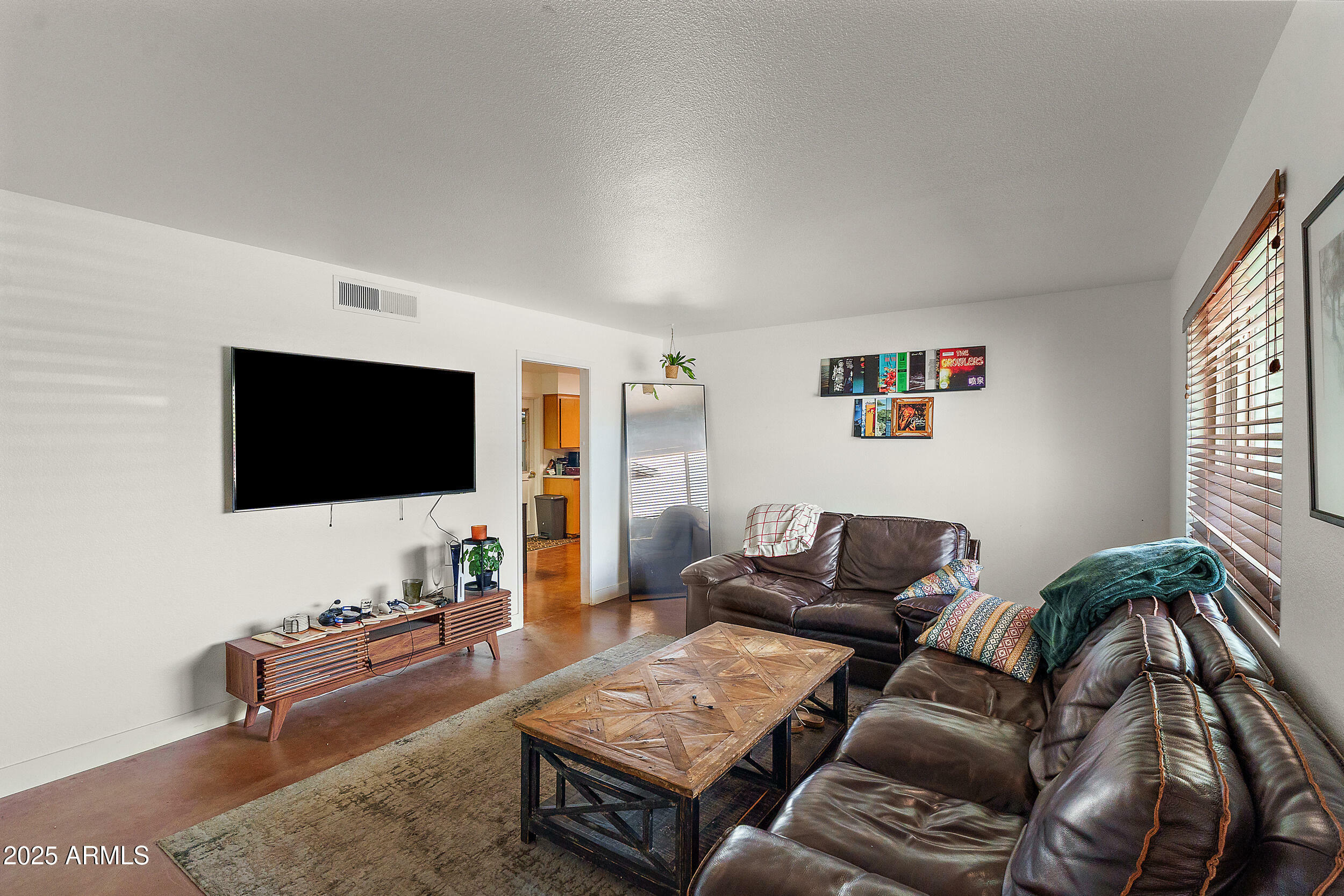 Property Photo: 817 W Romo Jones Street AZ 85281