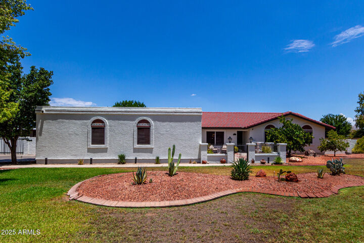 636 E Mesquite Avenue  Gilbert AZ 85296 photo