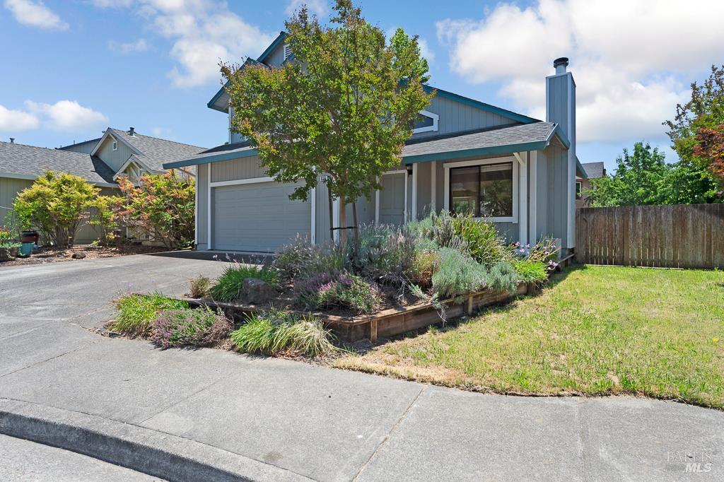 Property Photo: 814 Milsom Place CA 95492