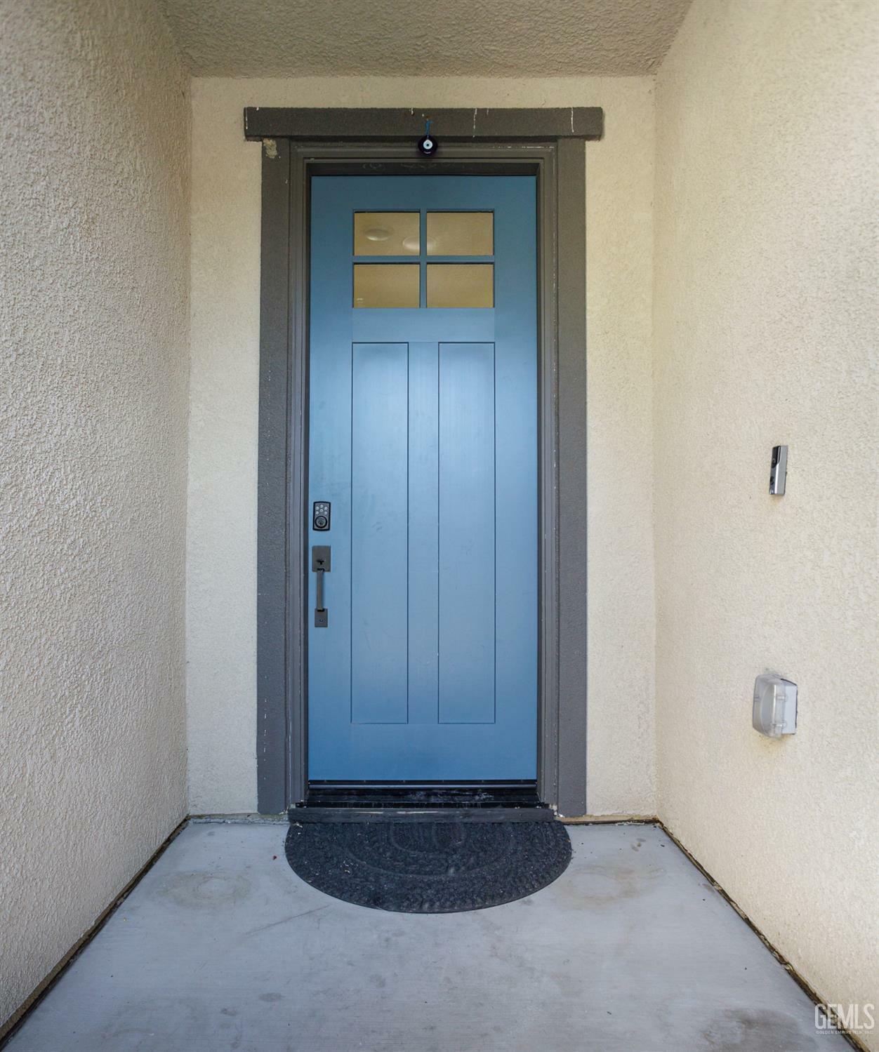 Property Photo: 6111 Cardano Avenue CA 93313