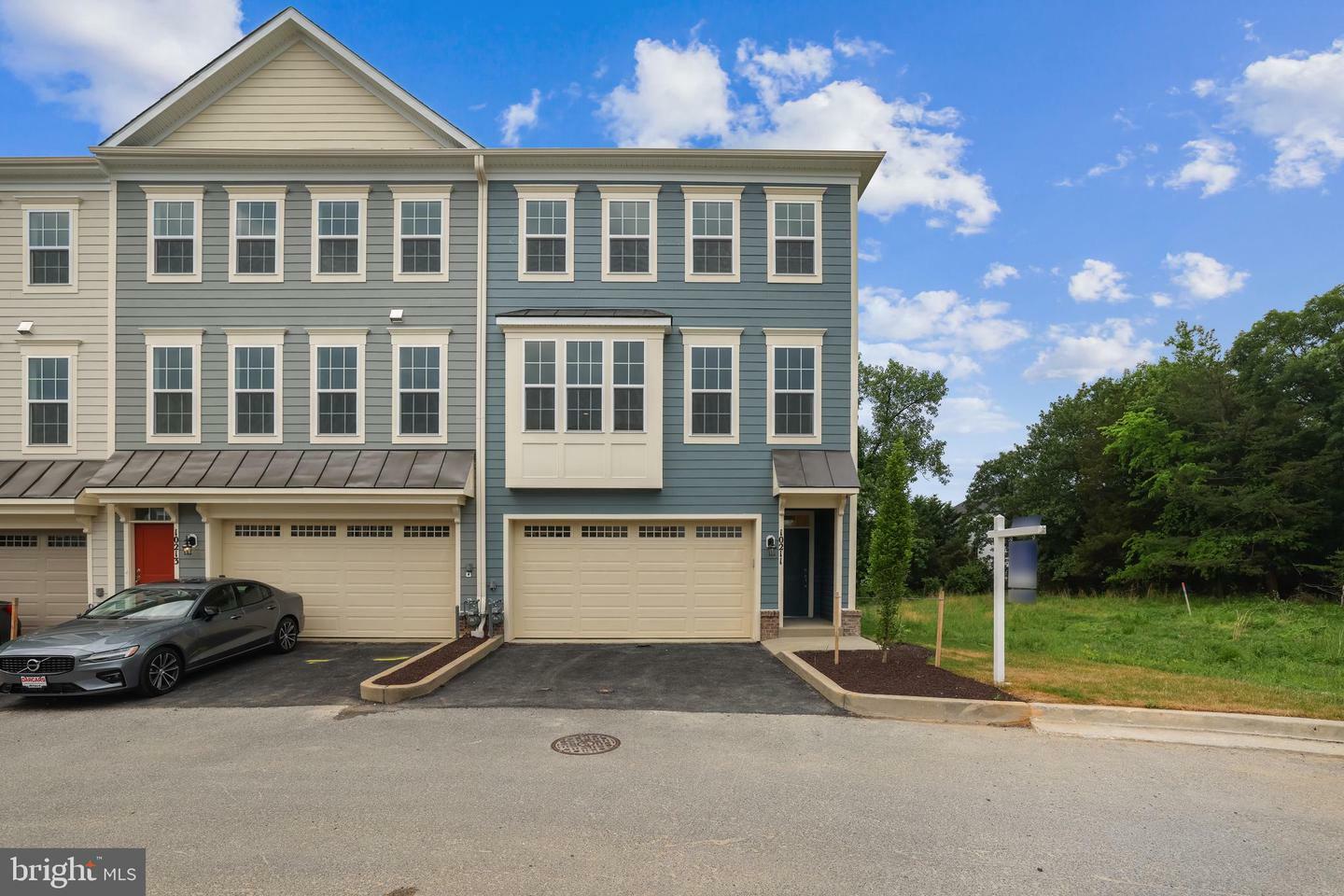10211 Travilah Grove  Rockville MD 20850 photo