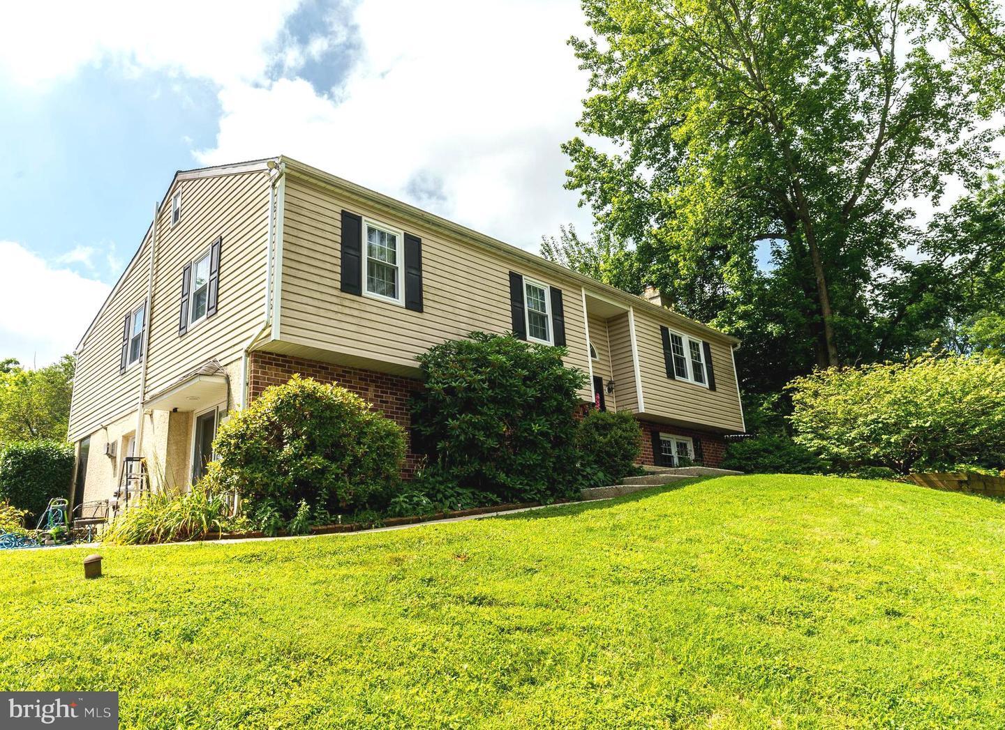 Property Photo:  271 Beacon Drive  PA 19460 