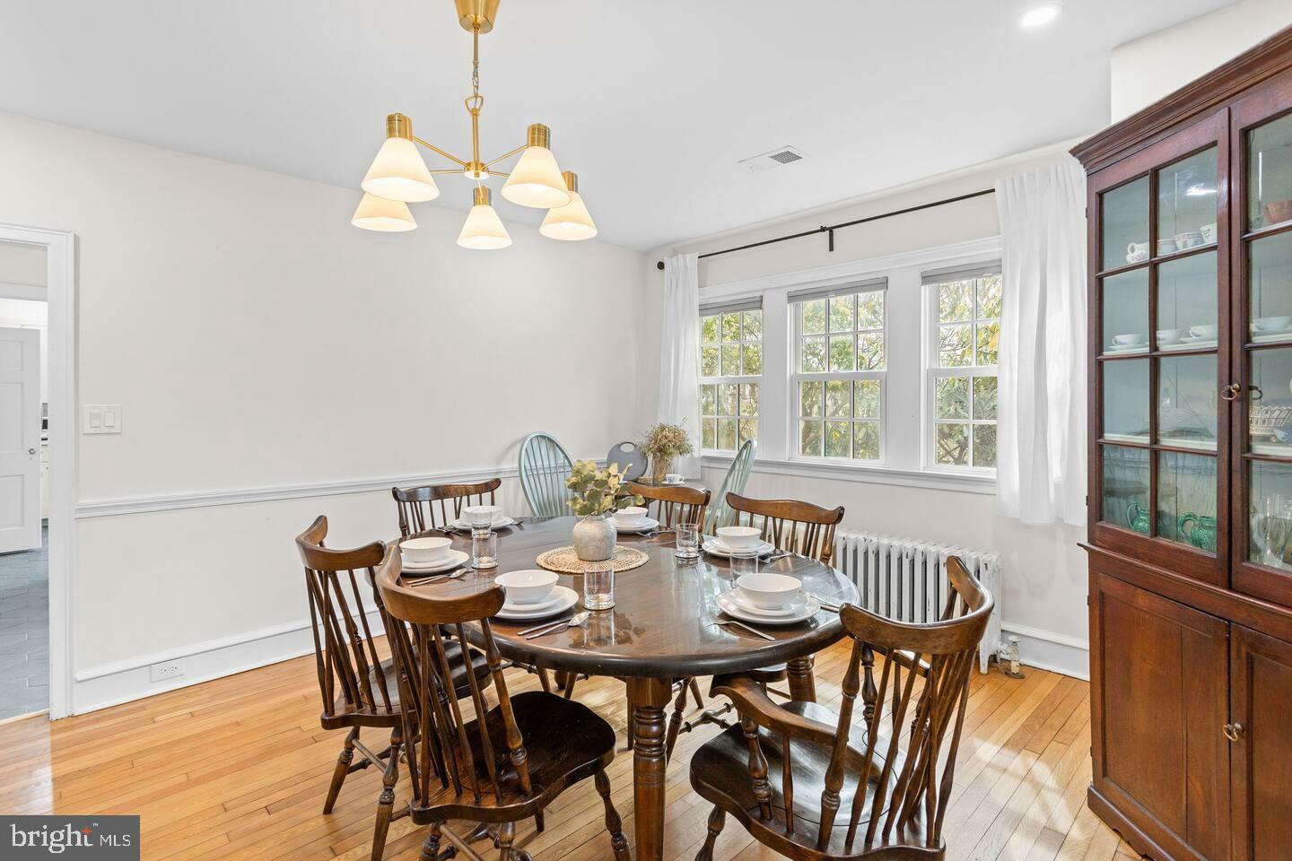 Property Photo:  500 Spring Lane  PA 19038 
