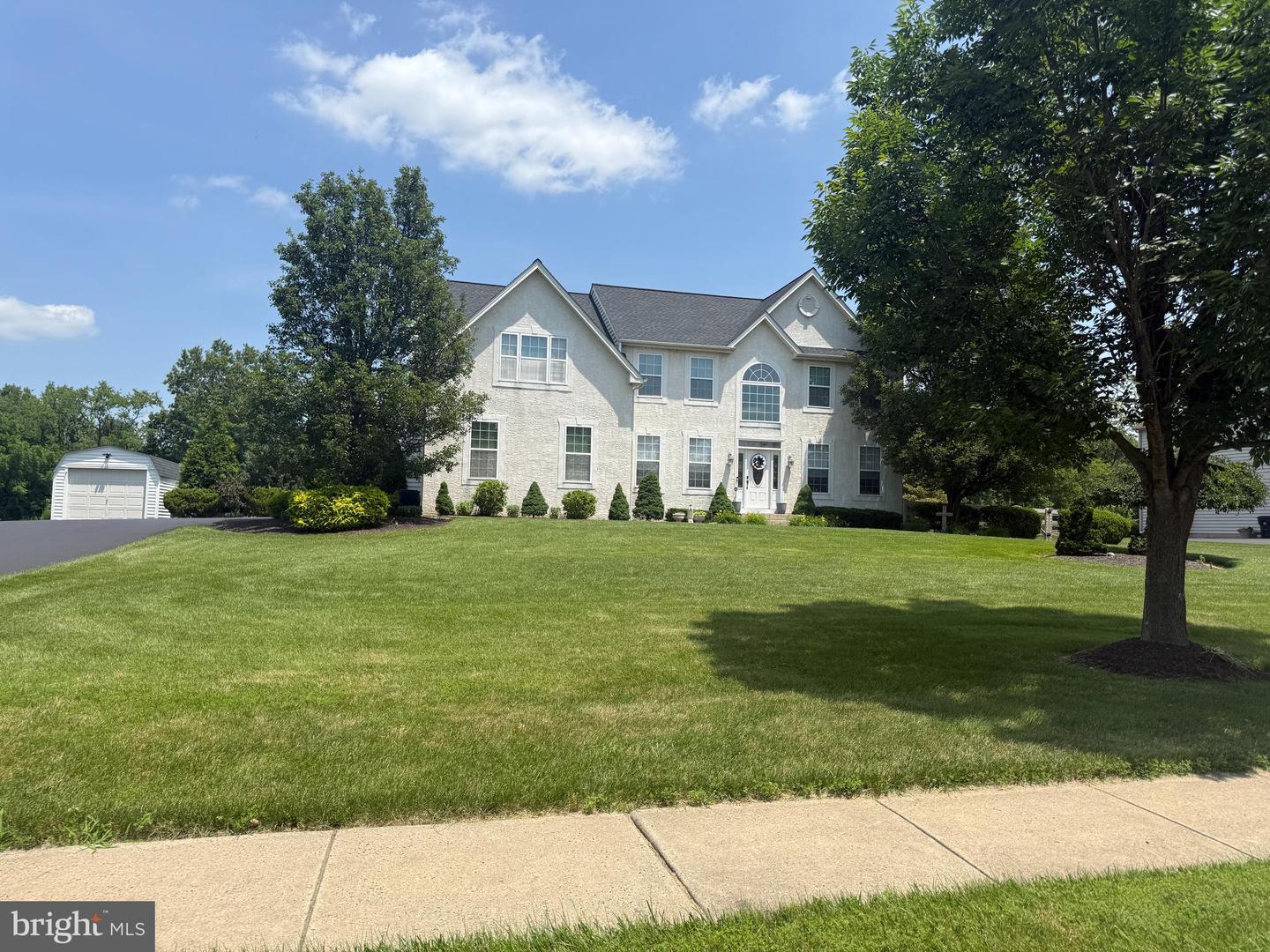 Property Photo: 122 Sunny Brook Road PA 19468