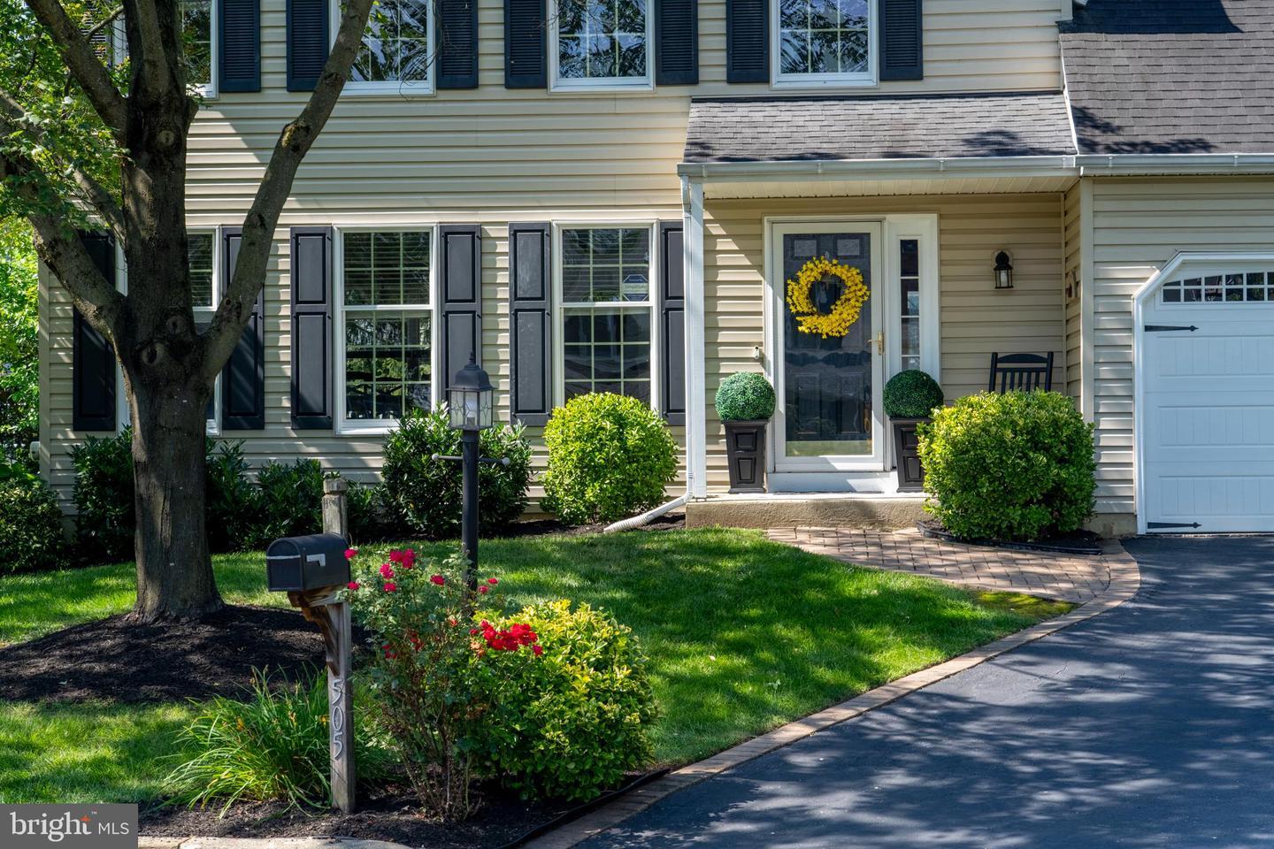 Property Photo: 505 Donegal Court PA 19468