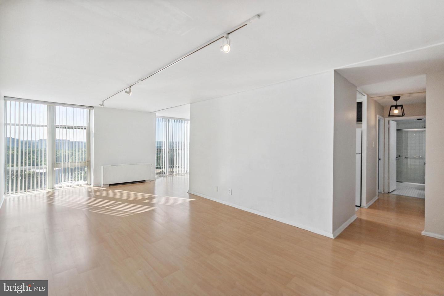Property Photo: 3600 Conshohocken Avenue 1502 PA 19131