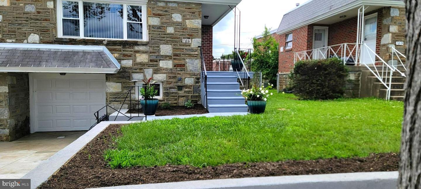 Property Photo: 7821 Anita Drive PA 19111