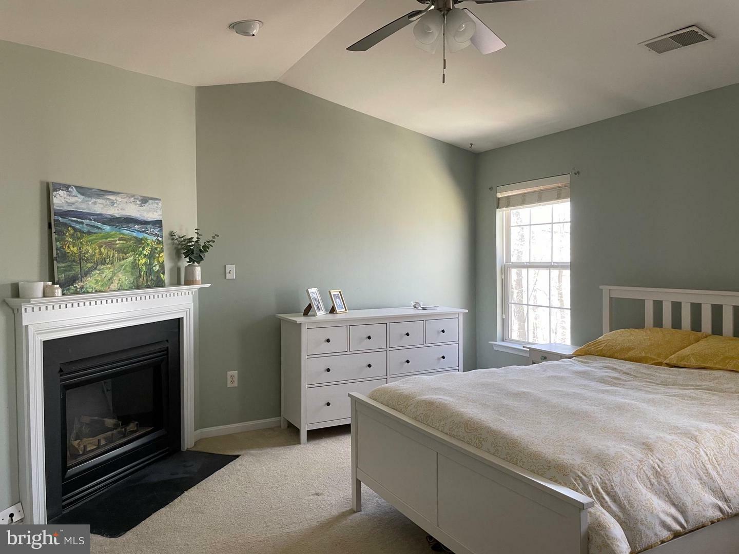 Property Photo: 7730 Shadowcreek Terrace VA 22153