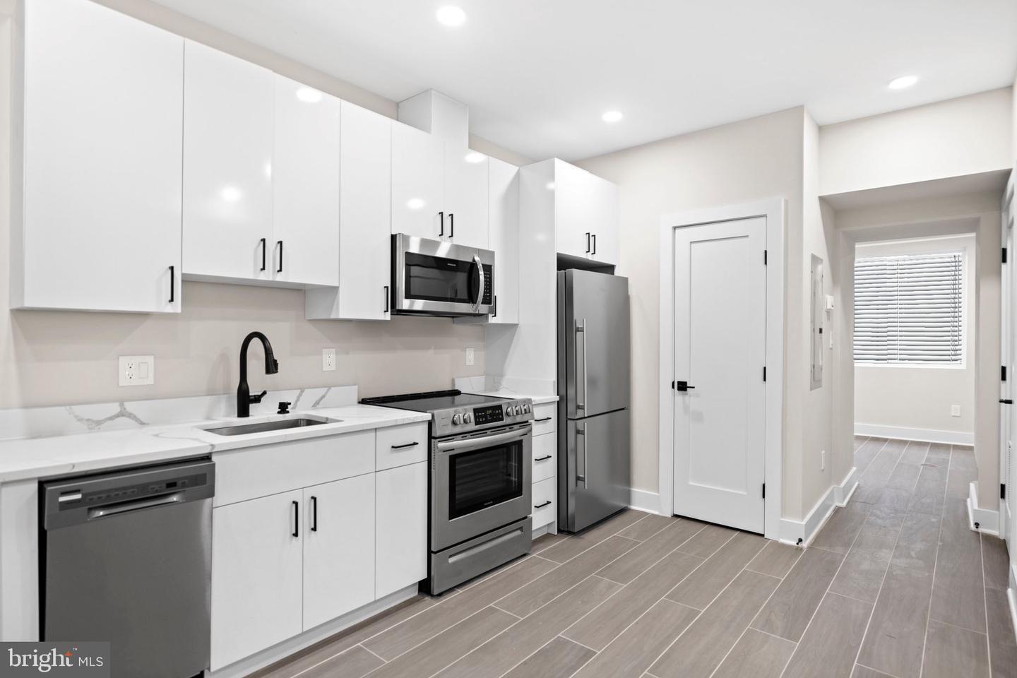 Property Photo: 824 18th Street NE 001 DC 20002