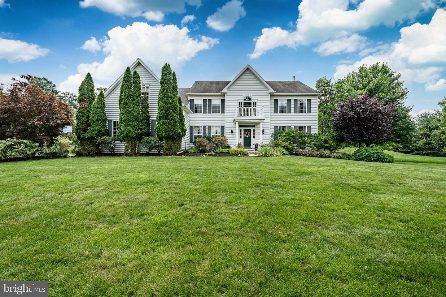 Property Photo: 38 Marshwood Drive PA 19426