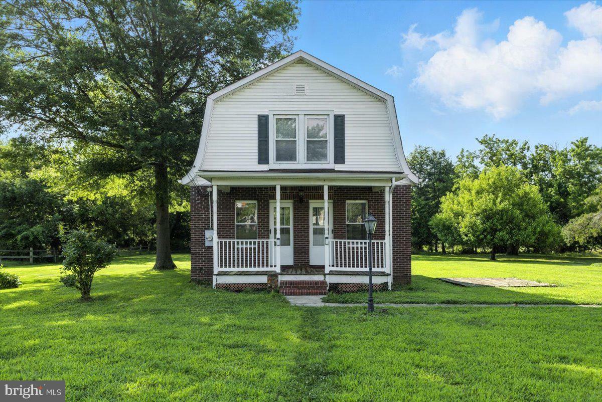 Property Photo: 13106 Minute Lane VA 20181