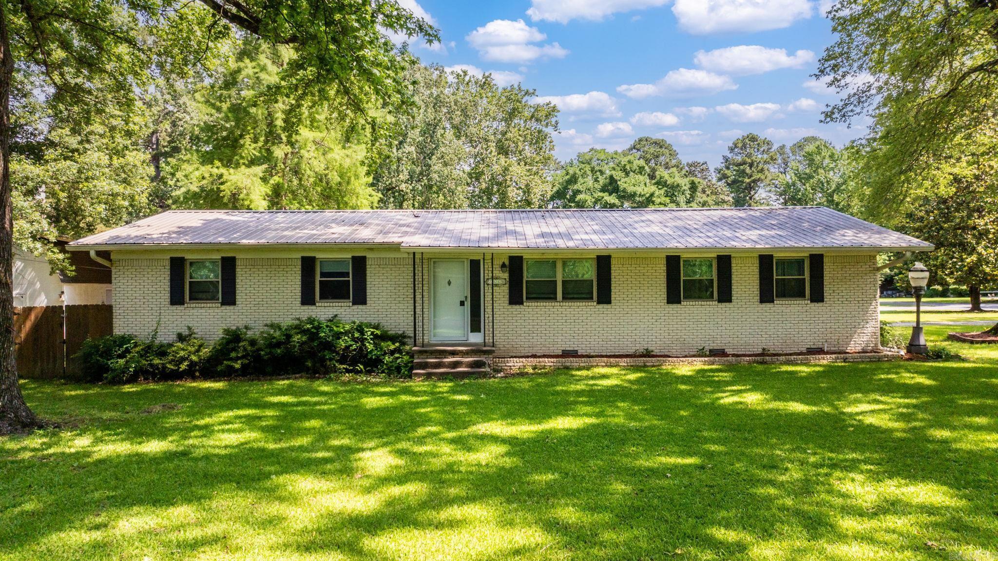7110 Forest Dale Drive  North Little Rock AR 72118 photo