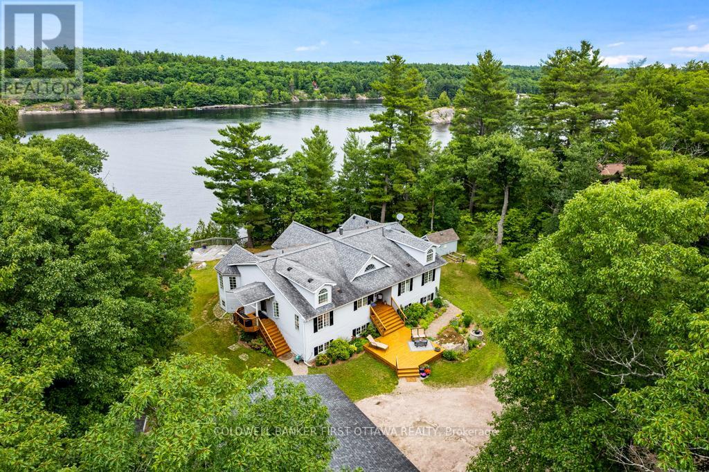 Property Photo: 1718 Blue Heron Ridge ON K0H 1B0