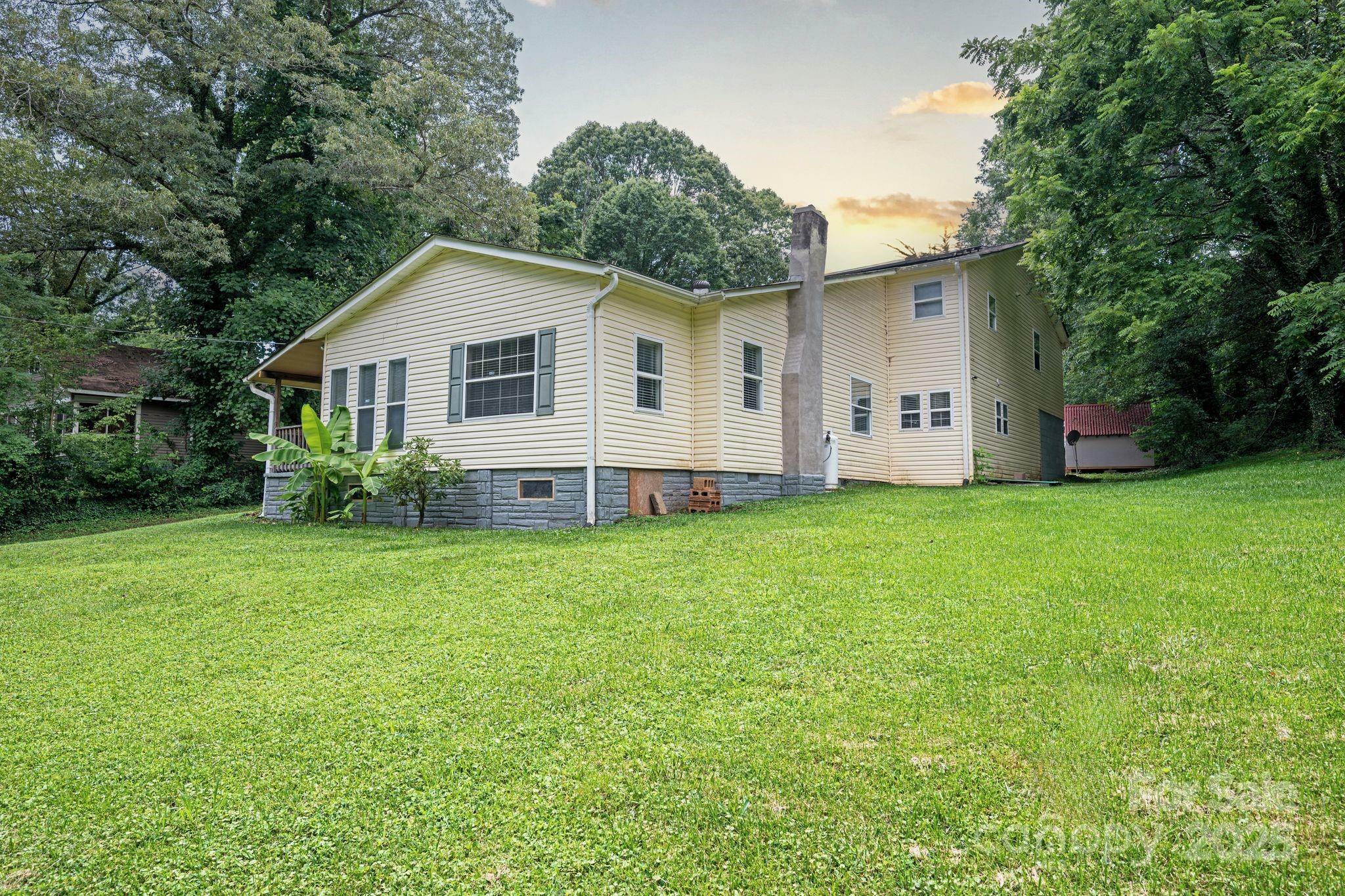 Property Photo: 4200 Mineral Avenue NC 27105