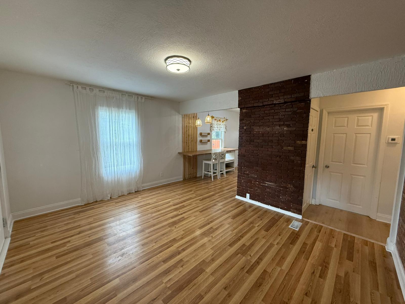 Property Photo: 2790 Azelda Street OH 43211
