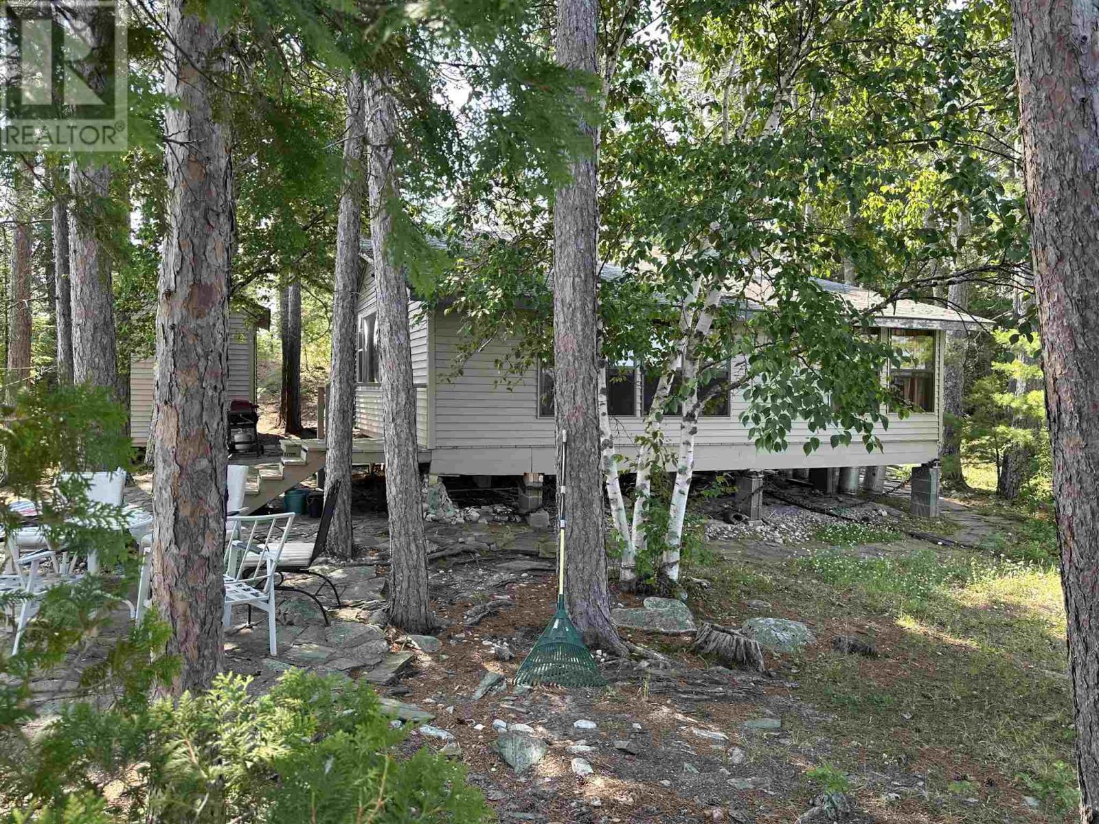 Property Photo: G2710 20295 Shoal Lake ON P0W 1H0