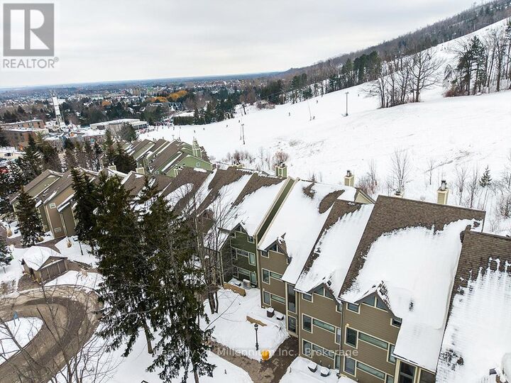 Property Photo:  796404 Grey Road 19 121  ON L9Y 0N8 