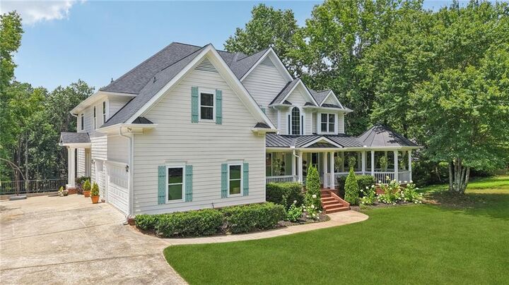 Property Photo: 43 J R Road NE GA 30121
