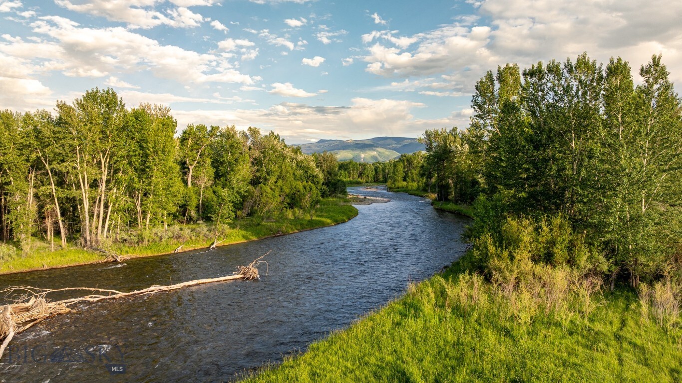 Property Photo: 1021 Gateway South Road MT 59730