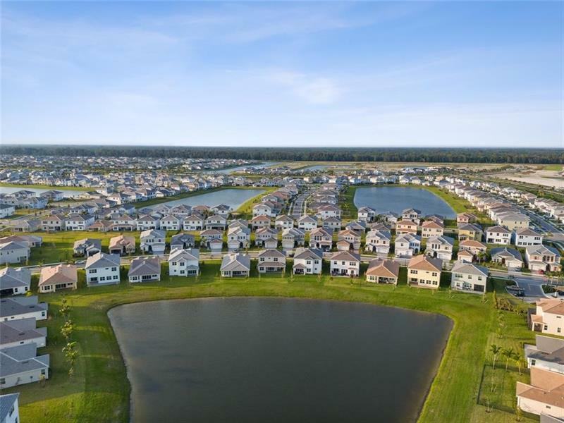 Property Photo: 14965 Redcove Place FL 33470