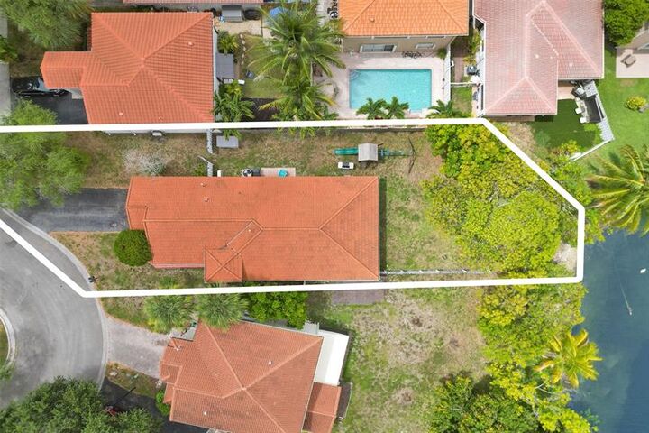 13525 NW 5th Ct  Plantation FL 33325 photo