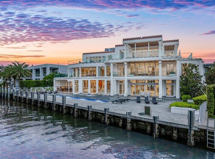 Property Photo:  4 Pelican Dr  FL 33301 