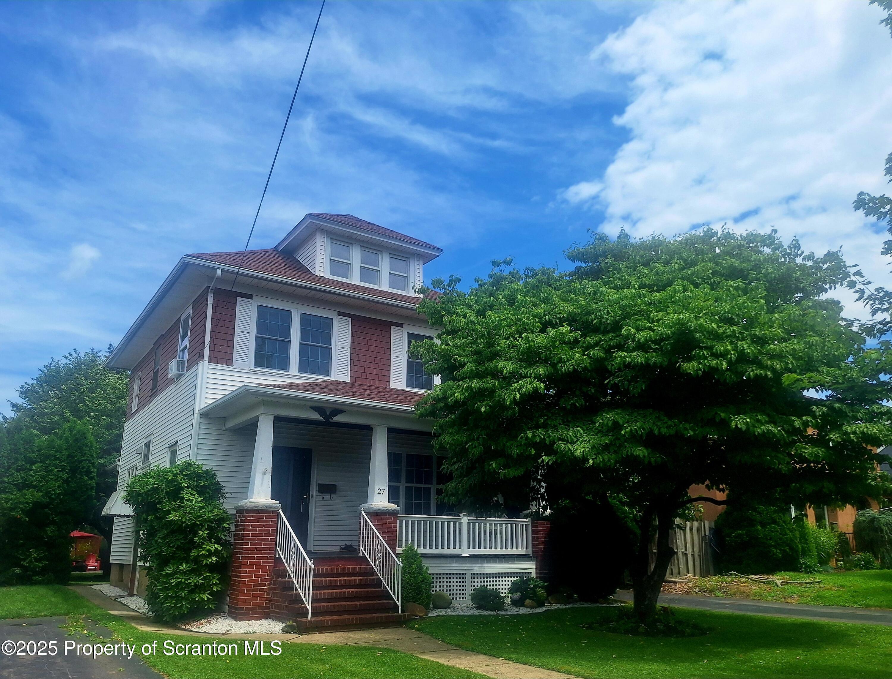 27 Arlington Rd.  Forty Fort PA 18704 photo