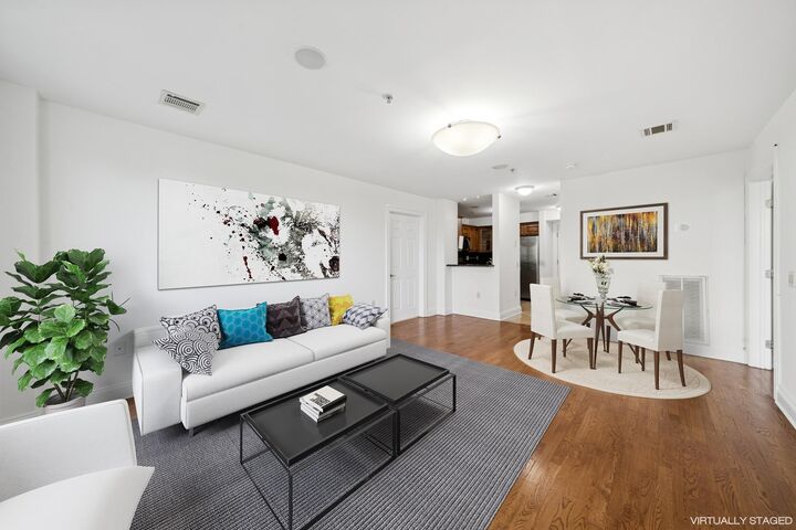 45 Broadway 204  Jc, Journal Square NJ 07306 photo