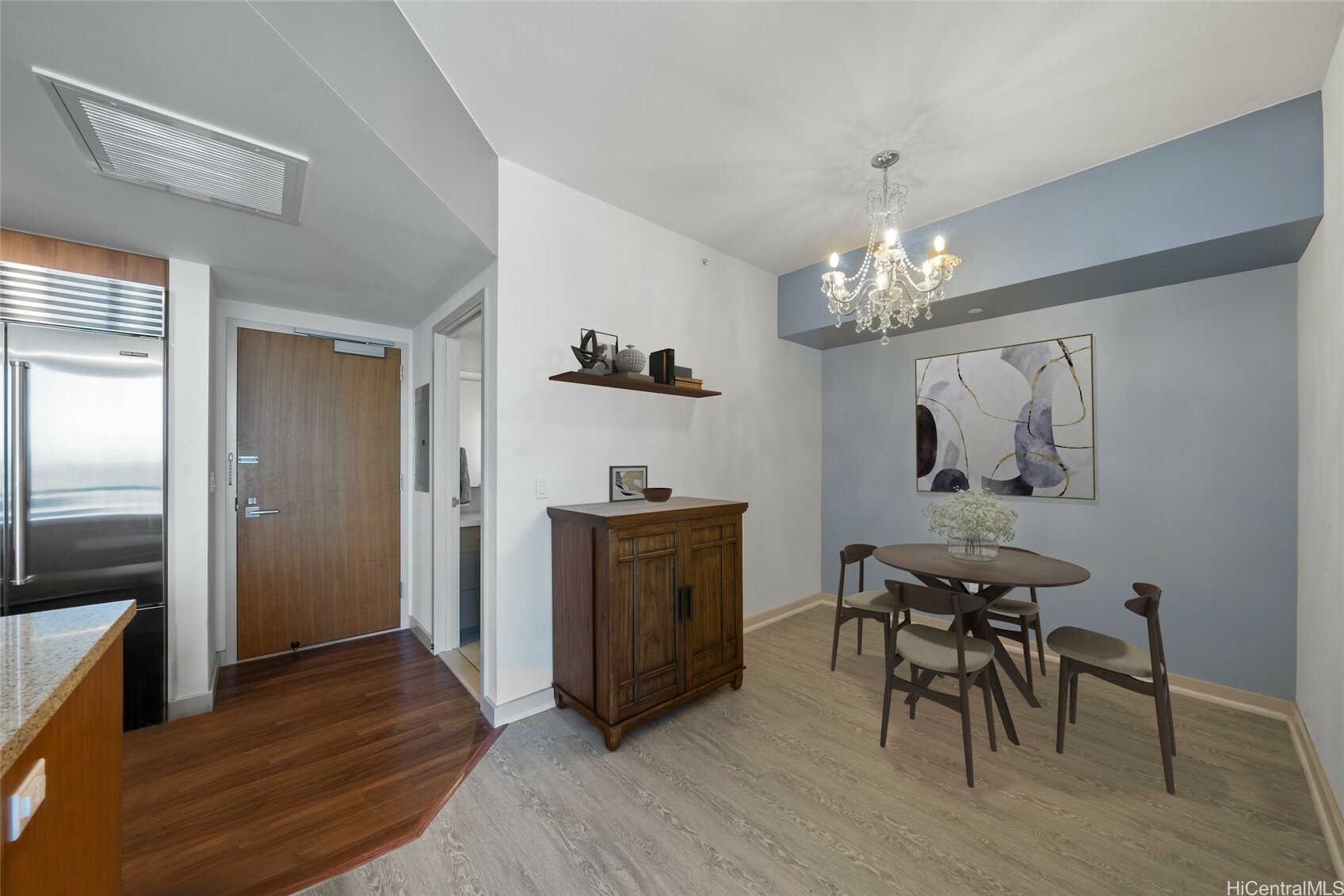 Property Photo: 555 South Street 4202 HI 96813