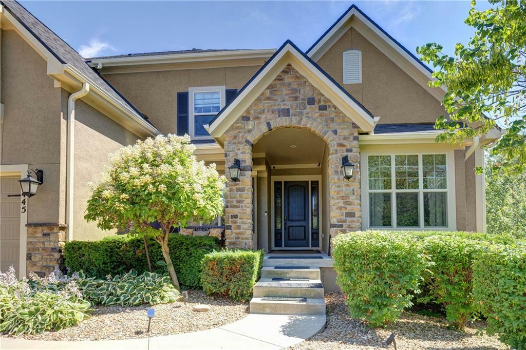 Property Photo: 9445 W 157th Place KS 66221