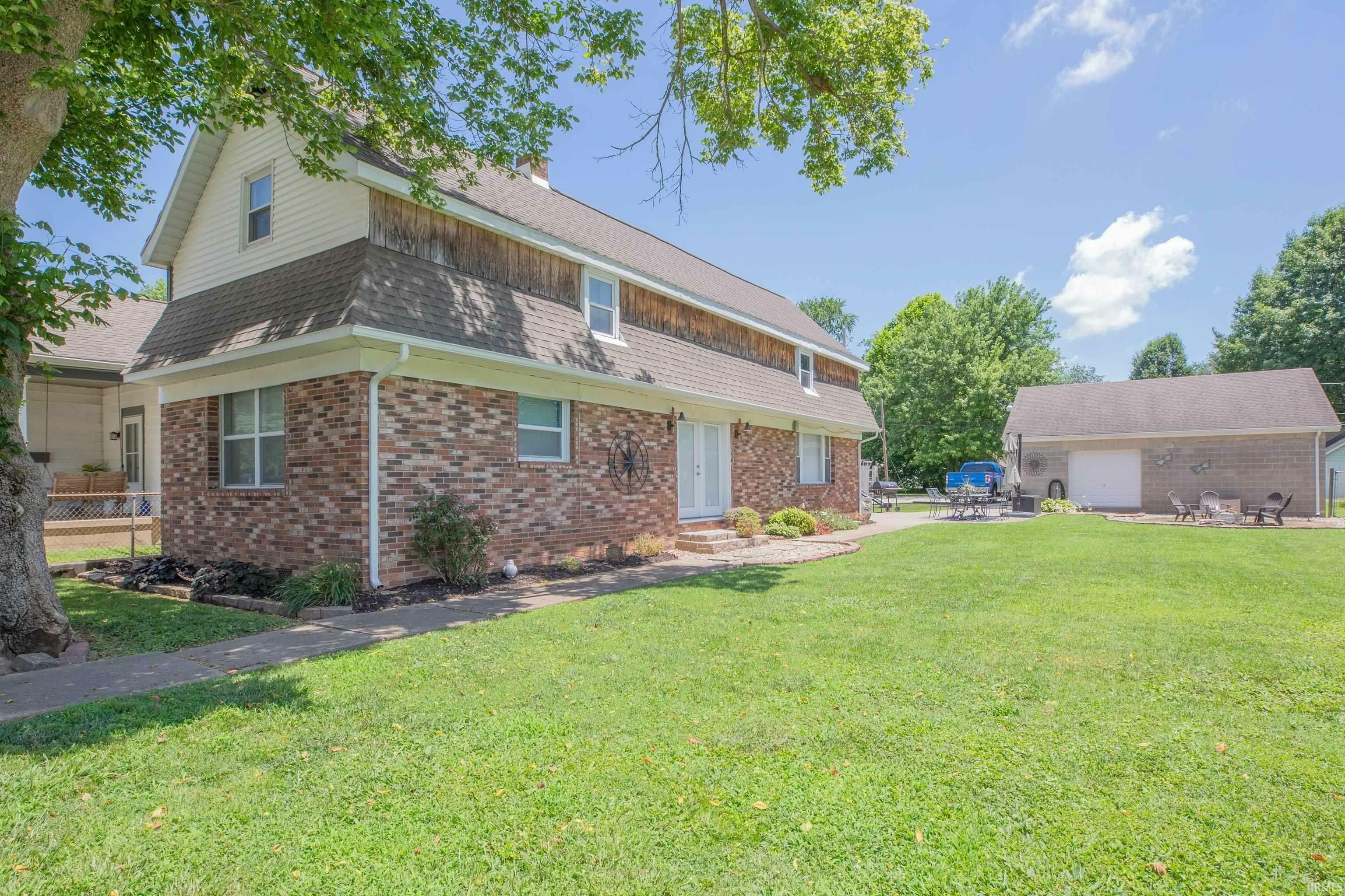 211 N Woods Avenue  Evansville IN 47712 photo