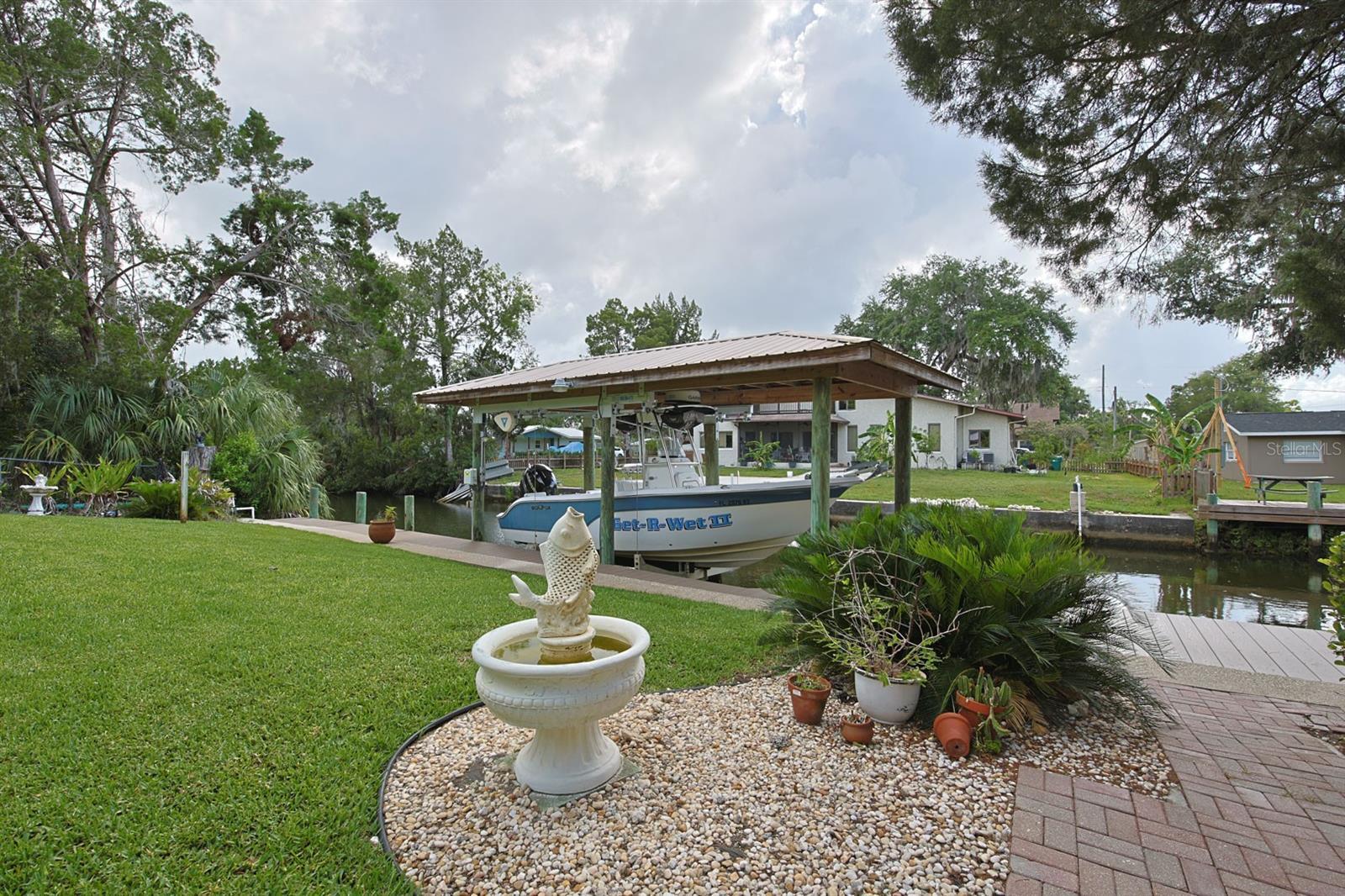 Property Photo:  3831 N Ringdove Point  FL 34428 