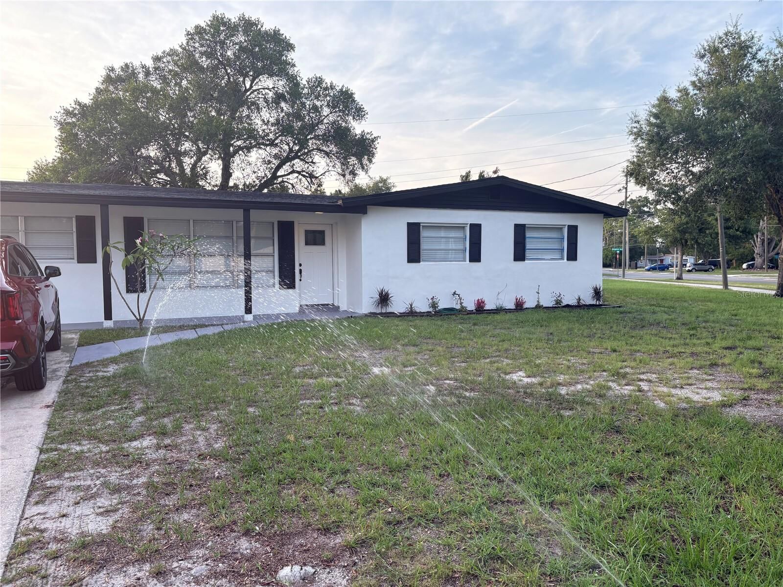Property Photo:  228 Cannon Way  FL 32707 