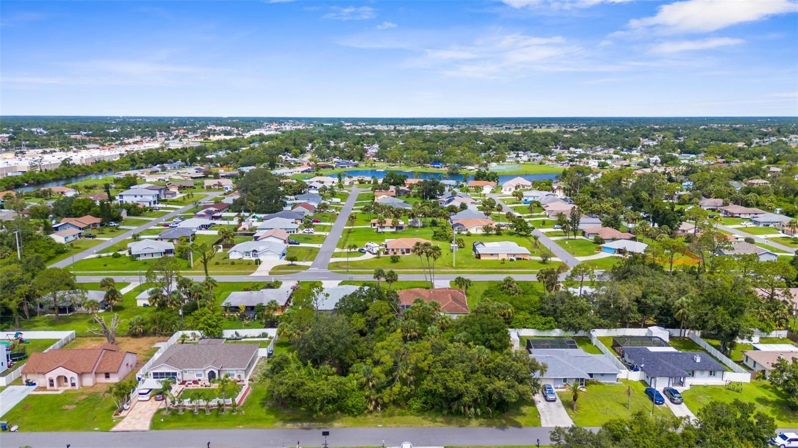 Property Photo: Kismet Terrace FL 34287