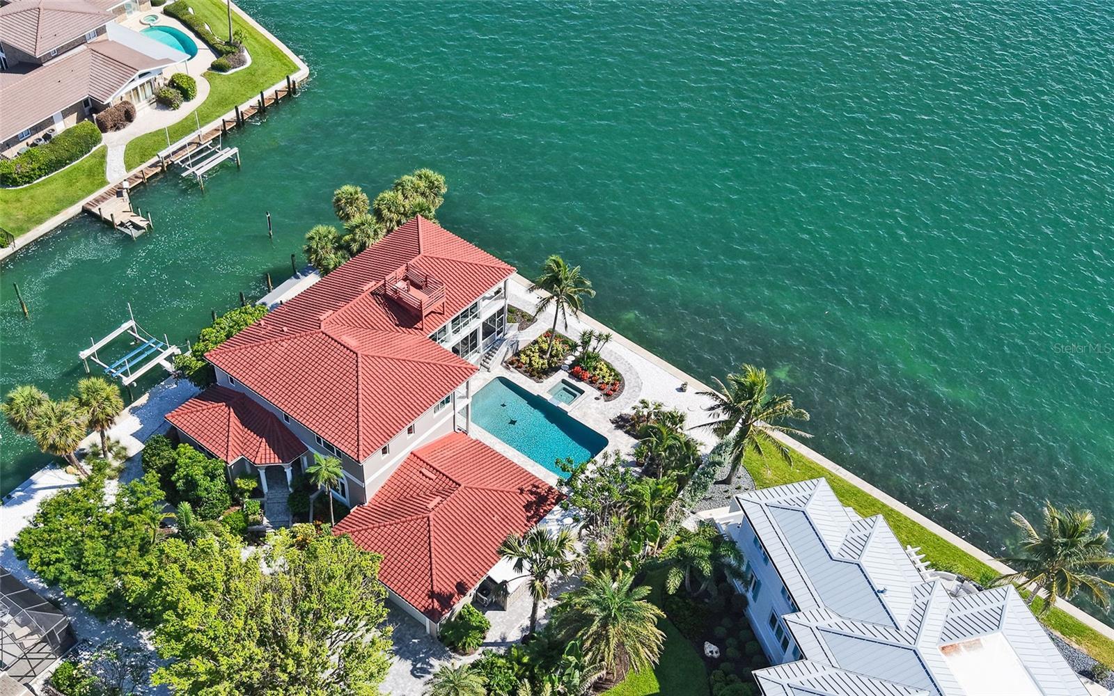 585 Gunwale Lane  Longboat Key FL 34228 photo