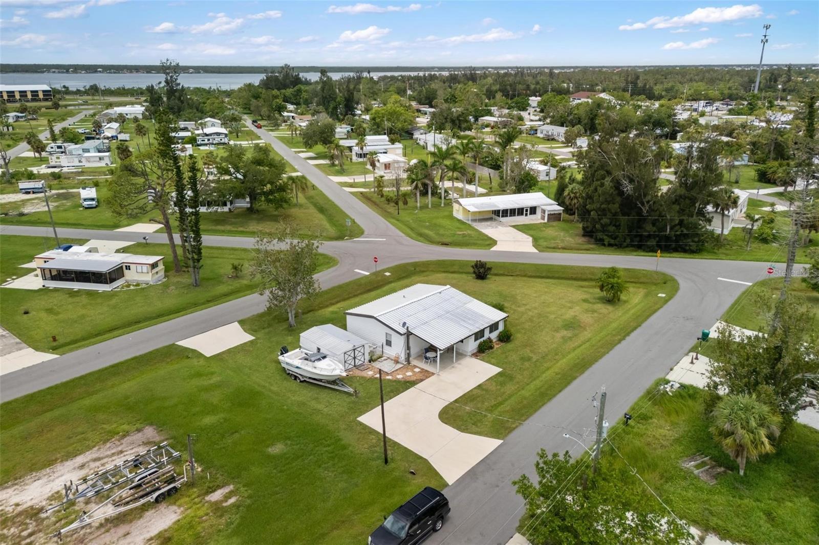 Property Photo: 14505 Frizzell Road FL 33953