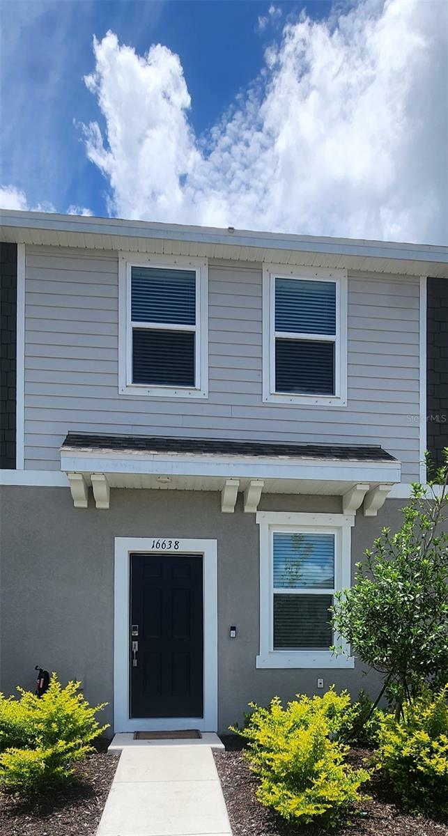 Property Photo: 16638 San Nicola Place FL 34211