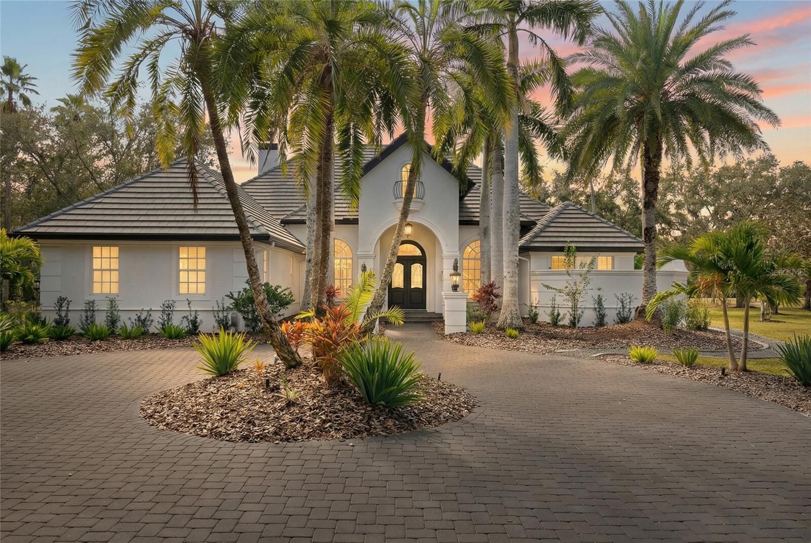 Property Photo:  6959 Westchester Circle  FL 34202 