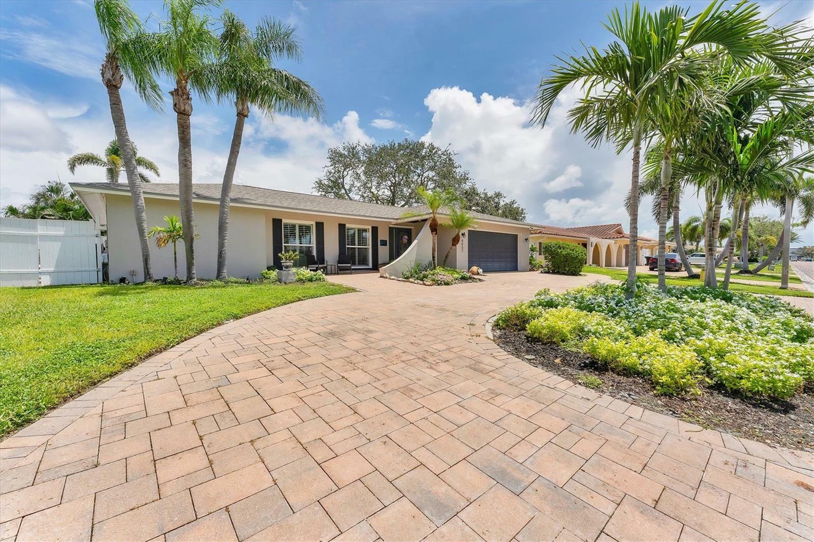 Property Photo: 4057 48th Avenue S FL 33711