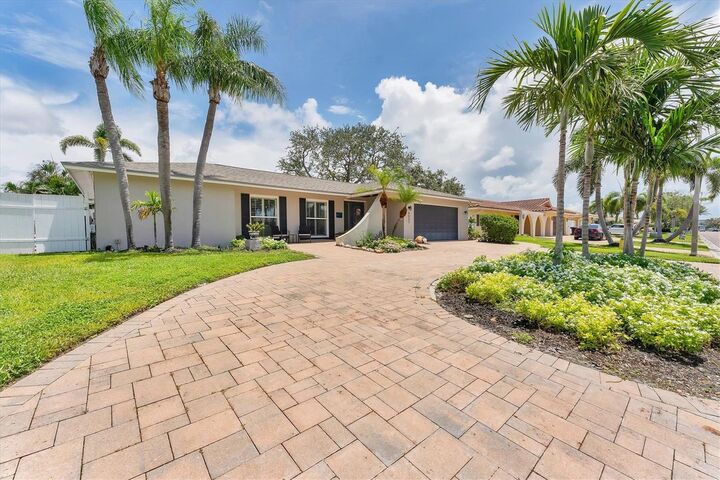Property Photo: 4057 48th Avenue S FL 33711