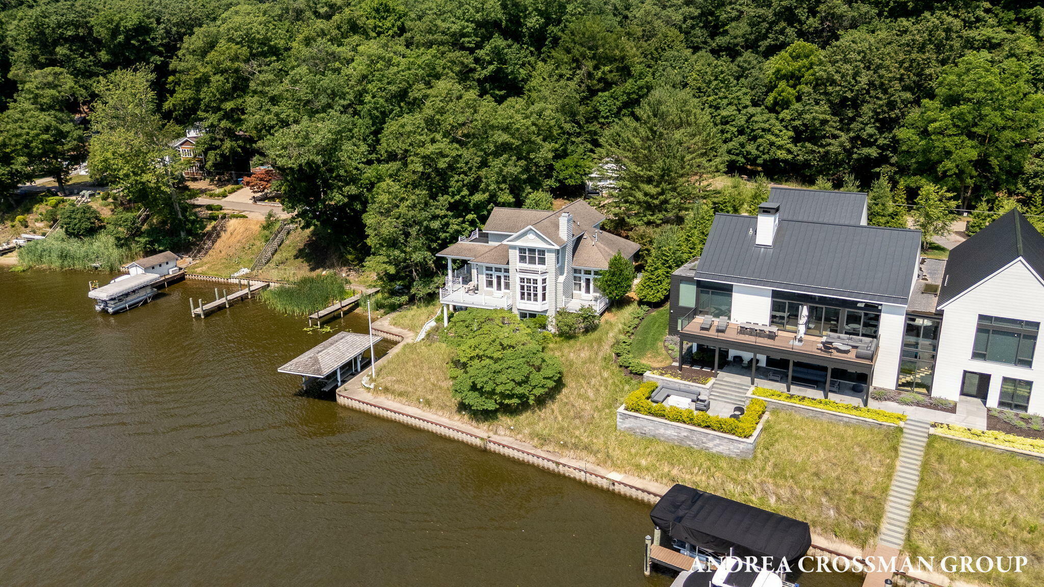 Property Photo: 873 Park Street MI 49453