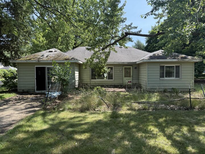 1116 Mc Kee Street  Niles MI 49120 photo