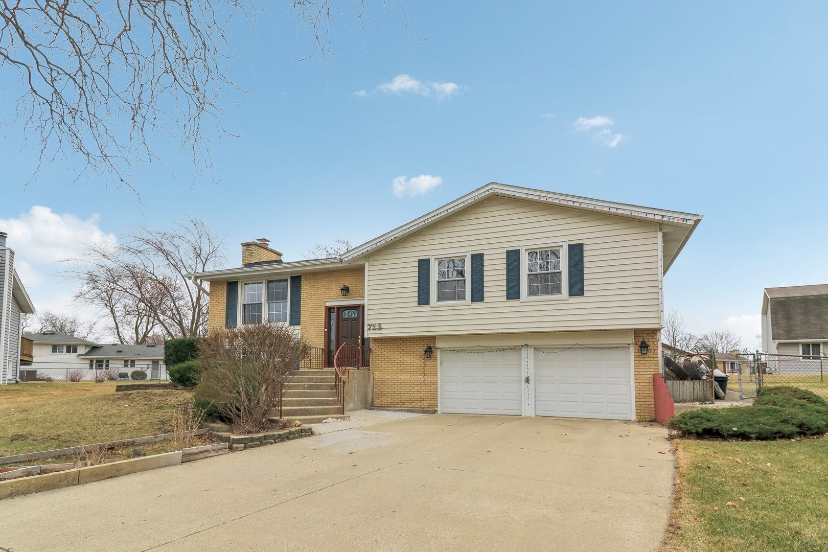 712 Dante Court  Schaumburg IL 60193 photo