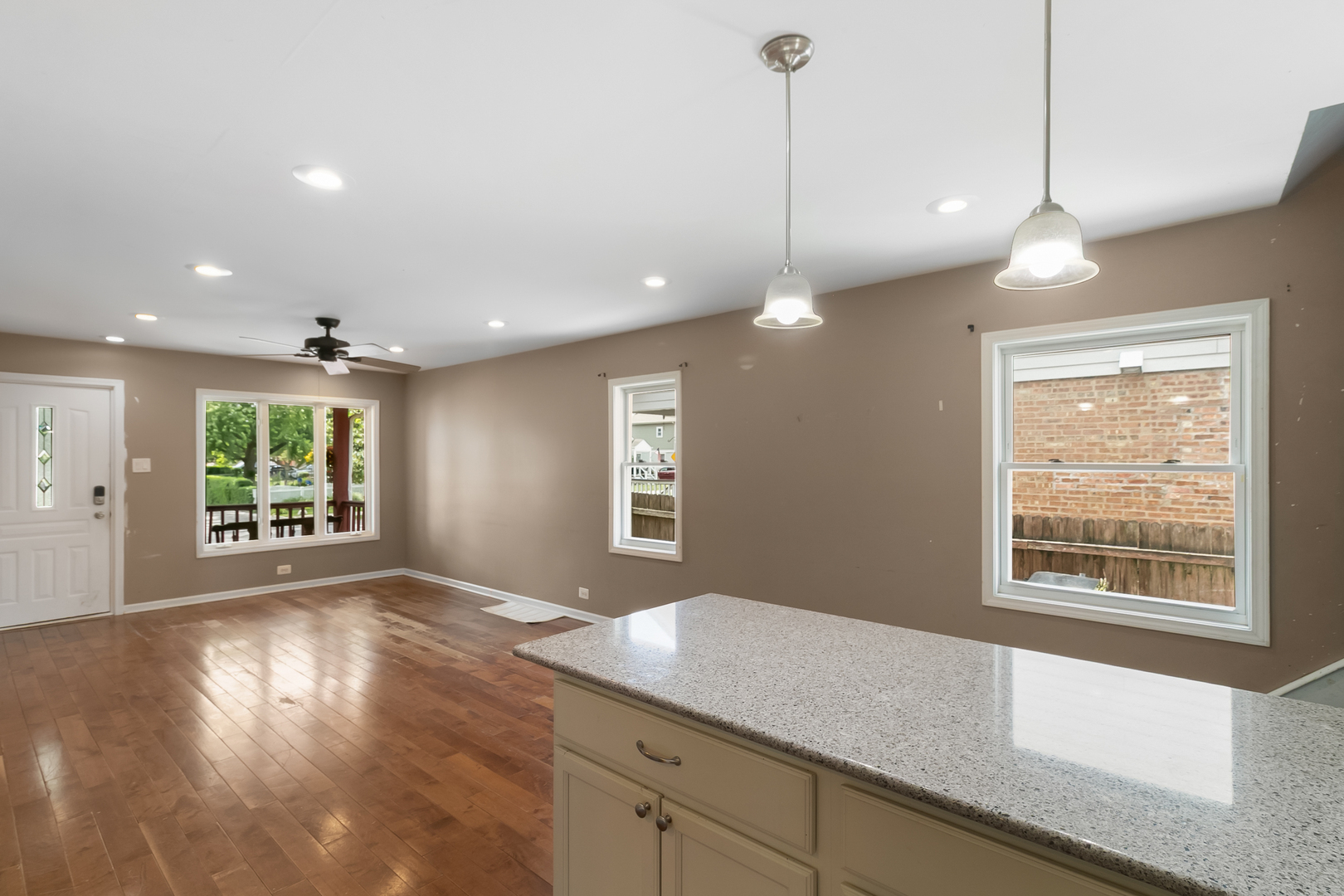 Property Photo: 3326 W 107th Street IL 60655