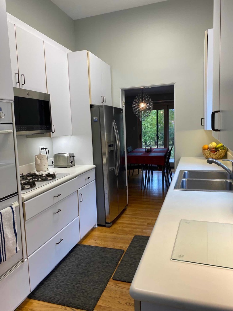 Property Photo: 634 Laporte Avenue IL 60091