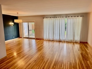 Property Photo: 3001 Hartzell Street IL 60091