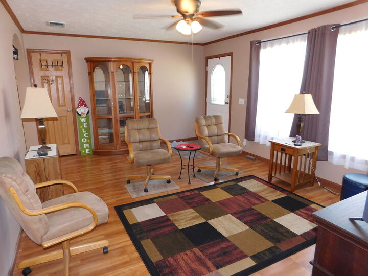 Property Photo:  13 Hickory Lane  IL 60548 