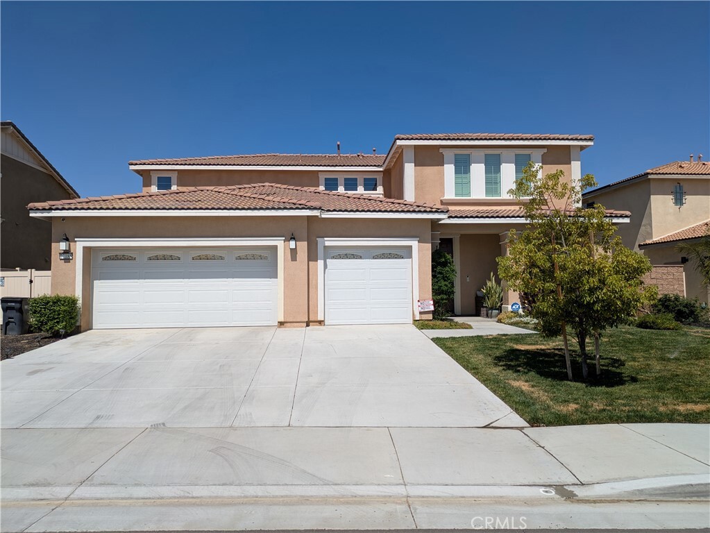 Property Photo: 27185 Endion Court CA 92585
